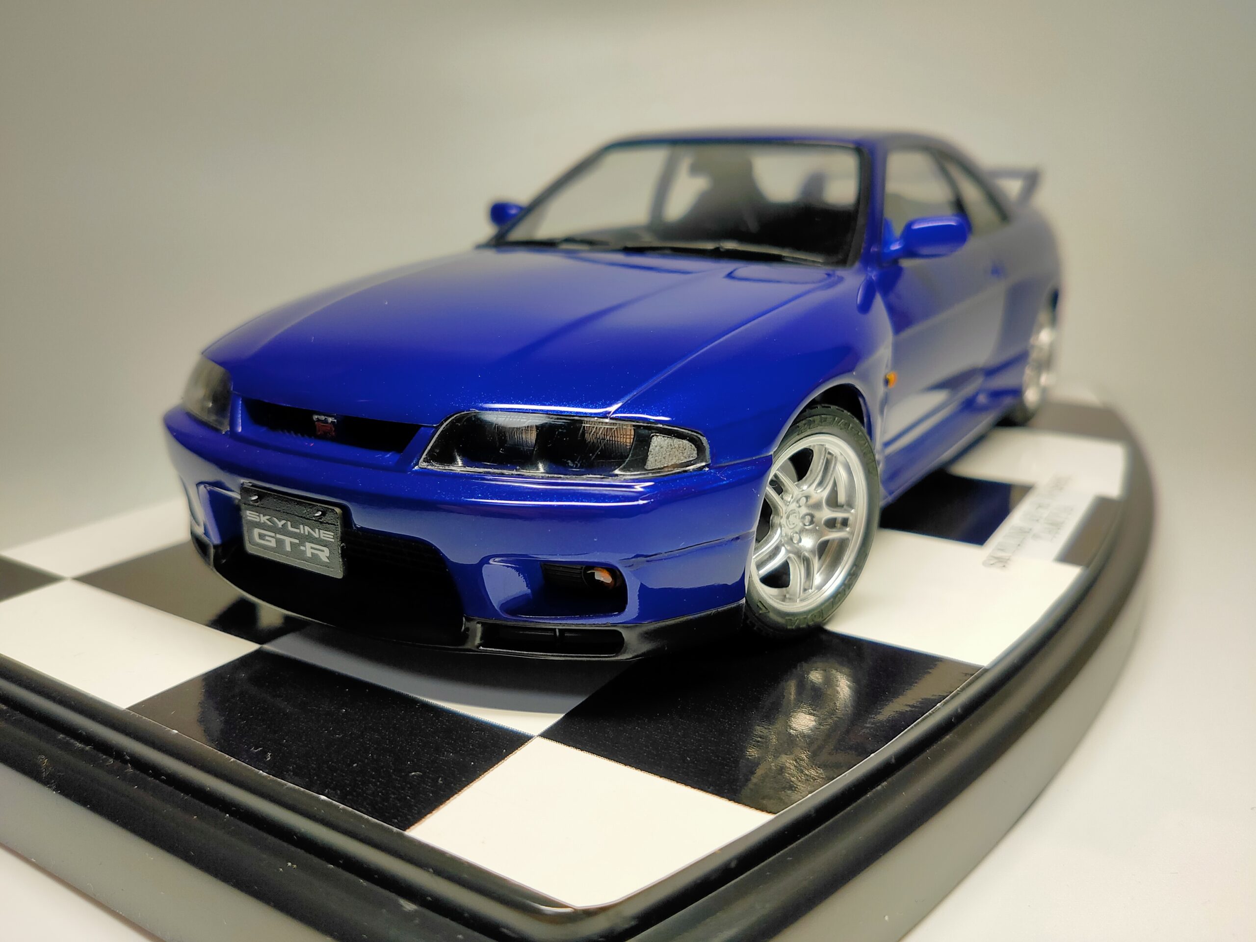 タミヤ R33 GT-R